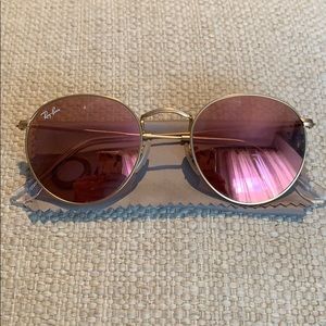 Like-New Ray-Ban Round Metal Sunglasses